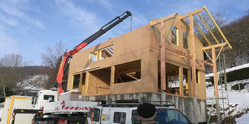 camion-grue-4x4-ossature-bois